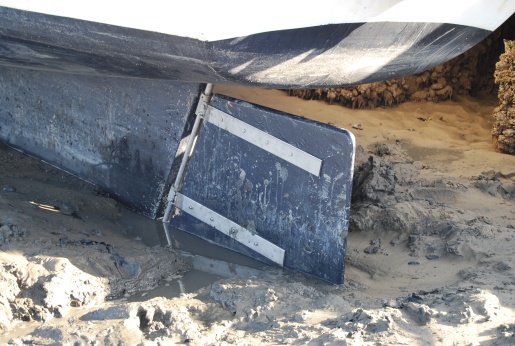 The rudder blade in place